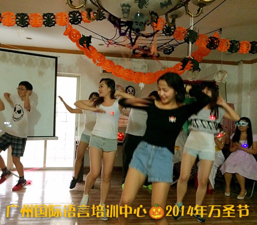全脱产成人零基础学英语培训班