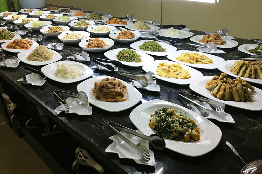 菲律宾全封闭斯巴达式英语培训学校食堂